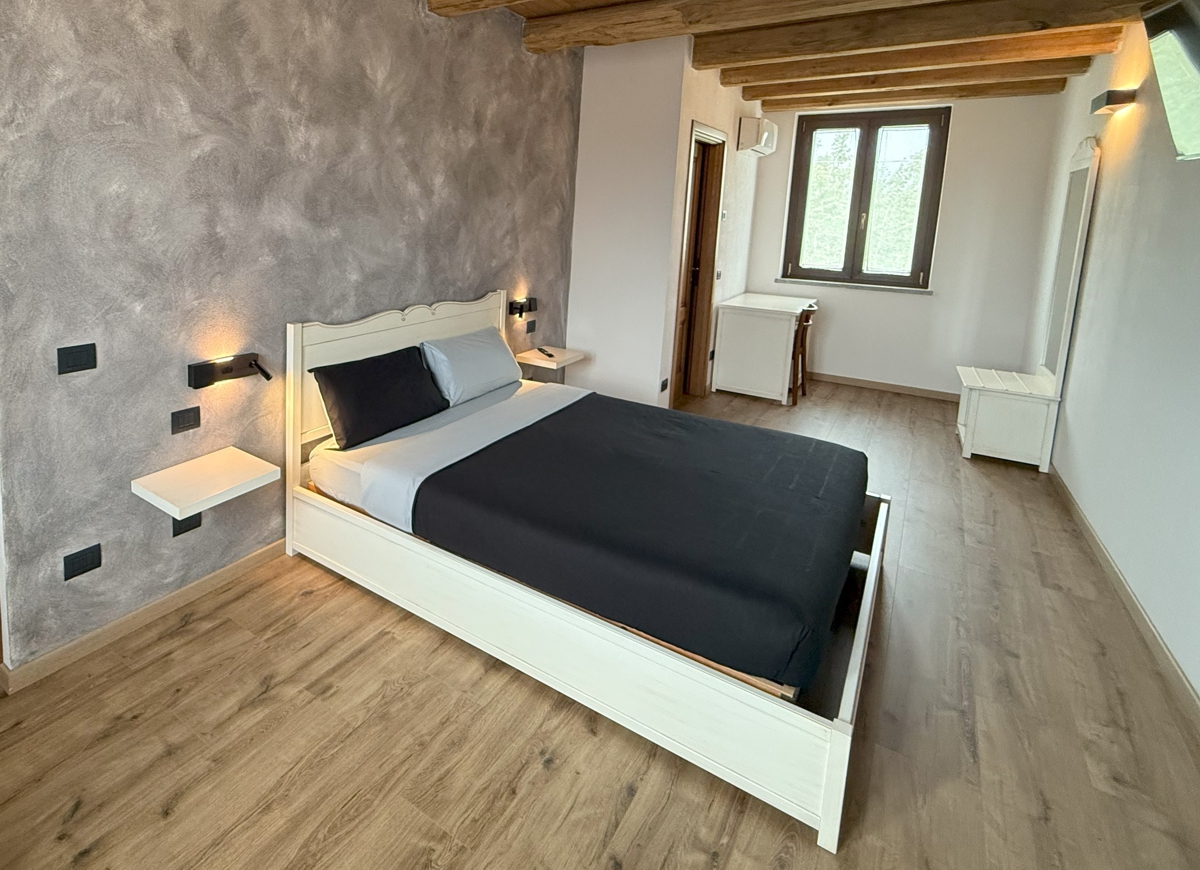 b&b-cascina-la-palazzina-camera-tasso